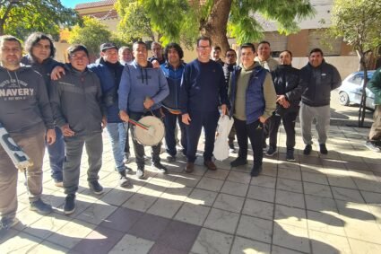 CHILECITO: EX OPERARIOS DE LA CURTIEMBRE DE NONOGASTA PIDEN COBRAR LA INDEMNIZACION
