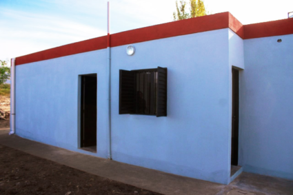 CHILECITO: RODRIGO ENTREGO UNA CASA